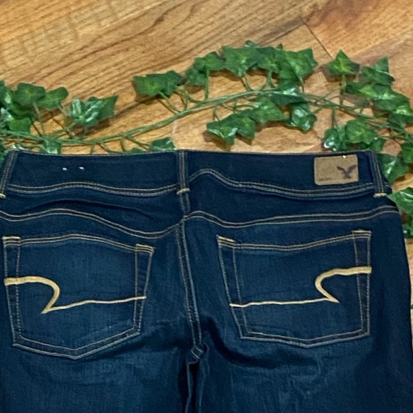 American Eagle Boot Cut Jeans size 4 - Picture 5 of 5